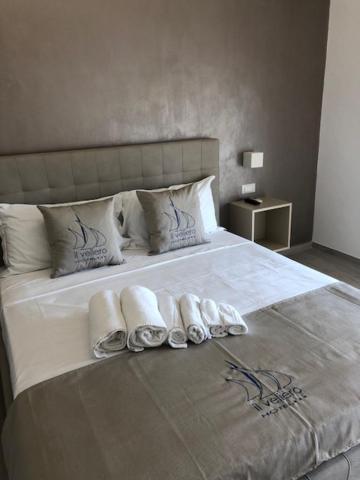 Hotel Il Veliero 托雷圣乔万尼乌 外观 照片